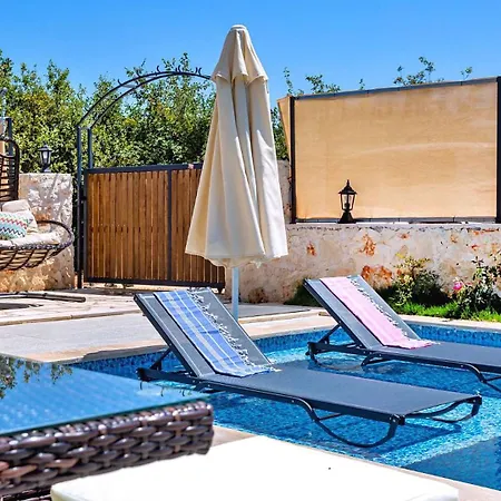 וילה Cukurbag Village 3 Bedroom 1436 *