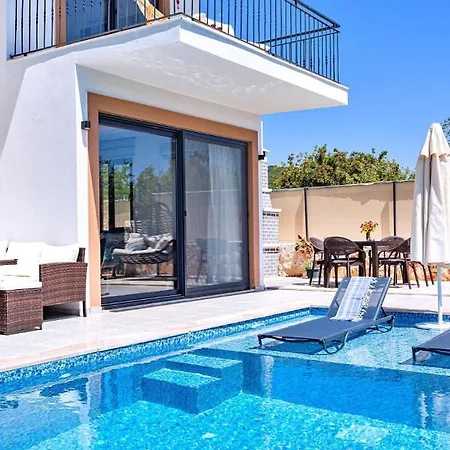 Cukurbag Village 3 Bedroom 1436 וילה קס